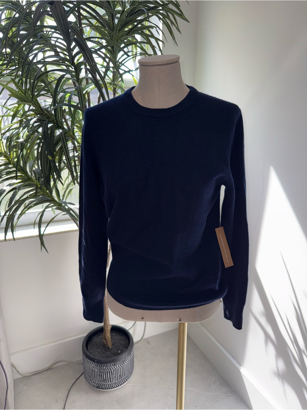 CAARA Cashmere Sweater in Navy